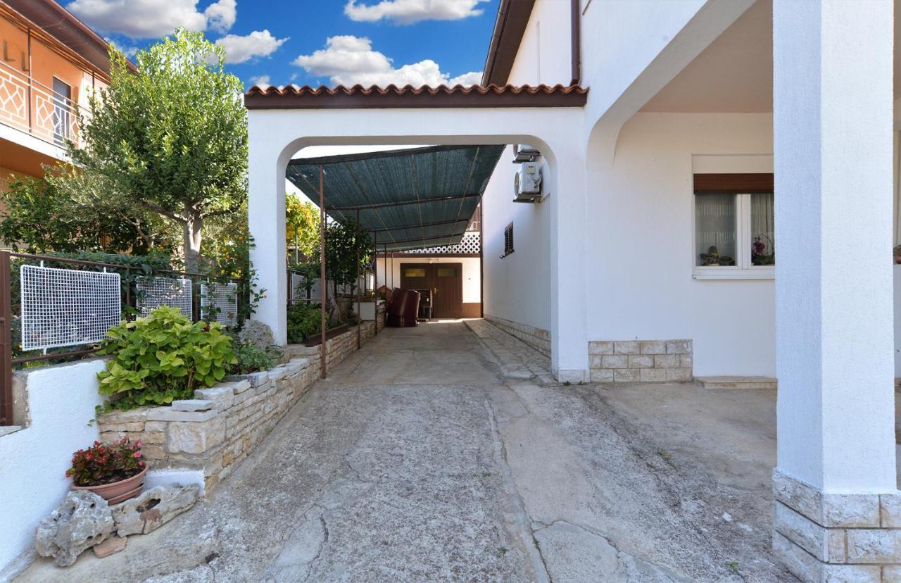 PUY Apartment Mario 2060 מראה חיצוני תמונה
